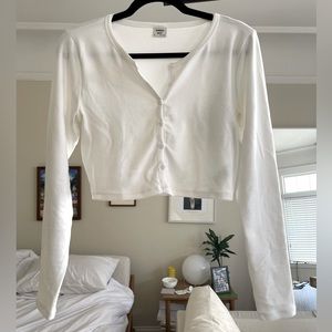 Aritzia White Long Sleeve Button Crop Top
